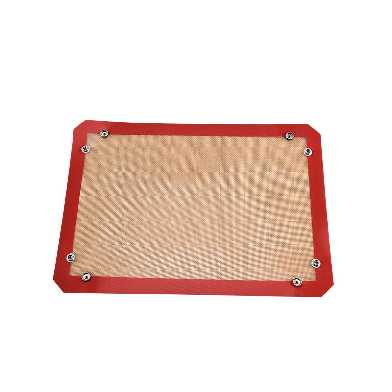 grille cuisson silicone antiadhésive respectueuse environnement moderne beige rouge noir