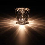 lampe table moderne transparente facettes brillantes élégante chambre coucher ambiance dorée led rechargeable
