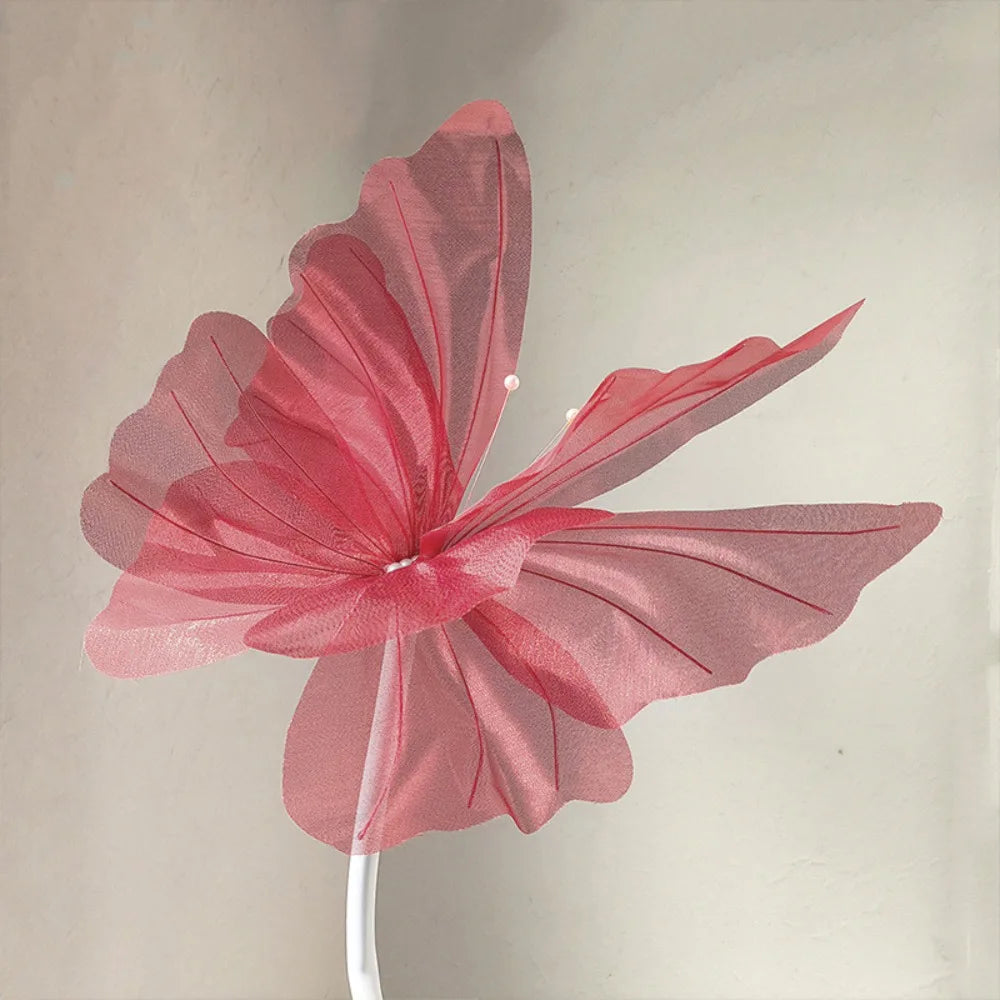 décoration intérieure moderne papillon transparent effet pailleté rose blanc rouge bleuclair