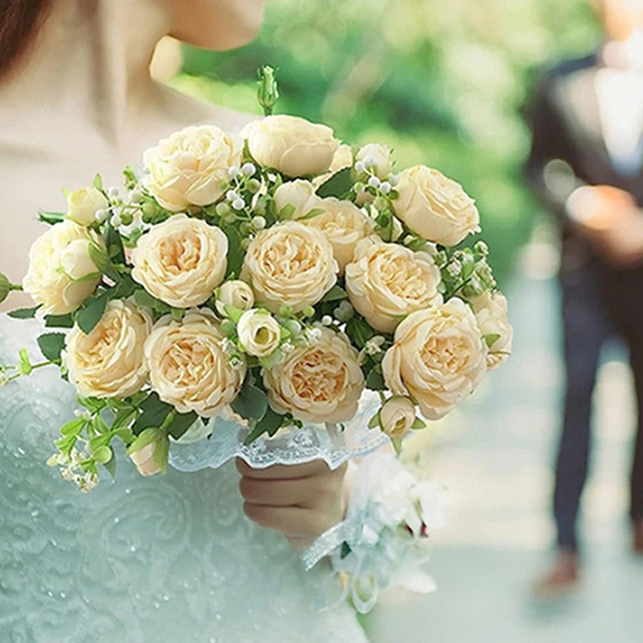 décoration intérieure bouquet fleurs artificielles roses feuilles romantique blanc rose vert mariage anniversaire