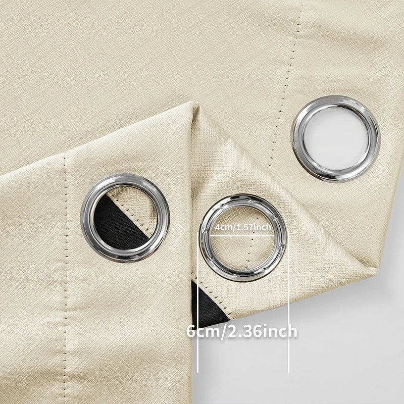 Rideau beige avec œillets en métal, dimensions détaillées indiquées, idéal pour la décoration intérieure moderne. Accessoire pratique pour contrôler la lumière et ajouter une touche élégante à votre espace de vie.