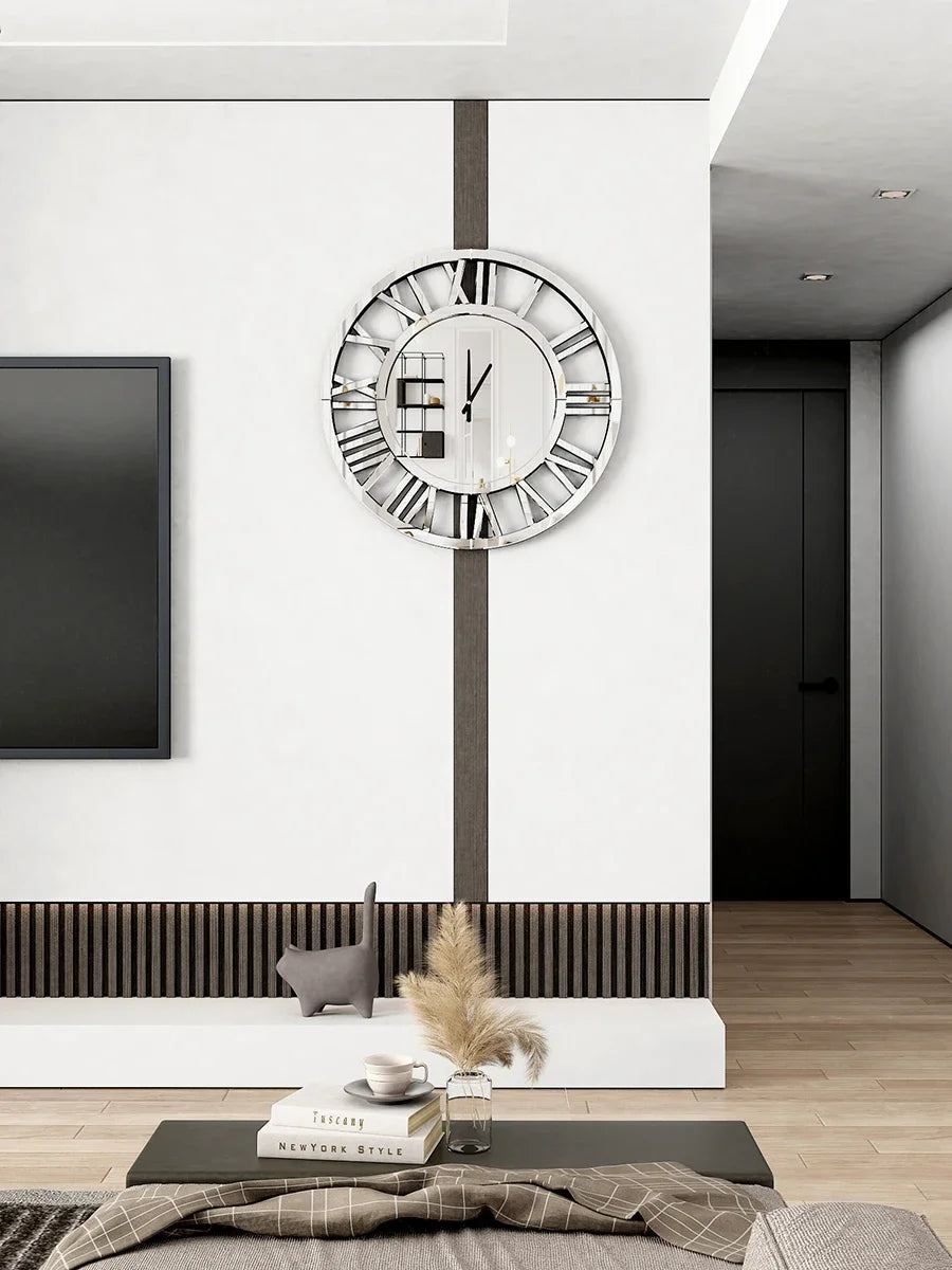 Horloge murale design grand format sur mur blanc
