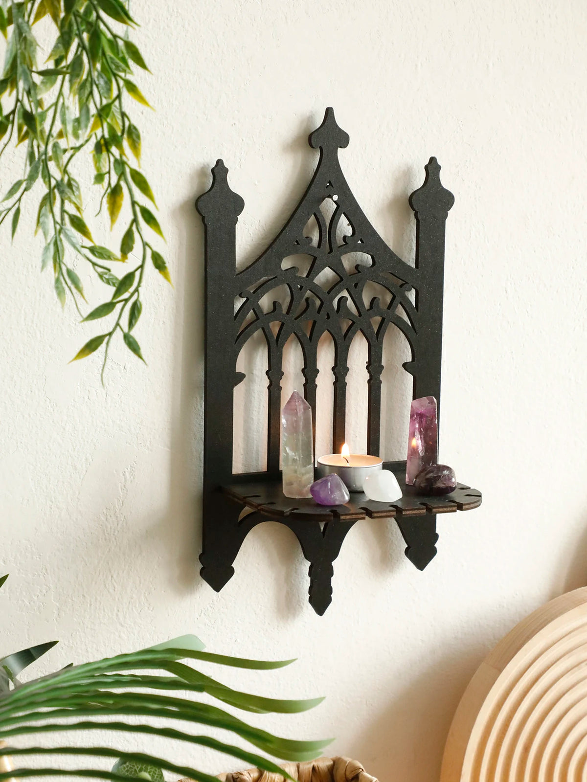 étagère murale gothique noire ajourée décoration chambre bois cristaux cadeau femme homme