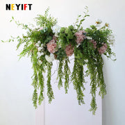 guirlande florale artificielle suspendue vert blanc rose romantique mariage extérieur