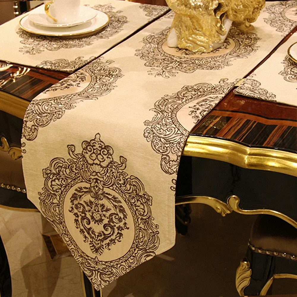 chemin table brodé beige ornements baroques élégant coton polyester maison decoration table française classique