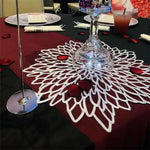 serviettes table or moderne fleurs stylisées 38cm 10cm respectueuses environnement