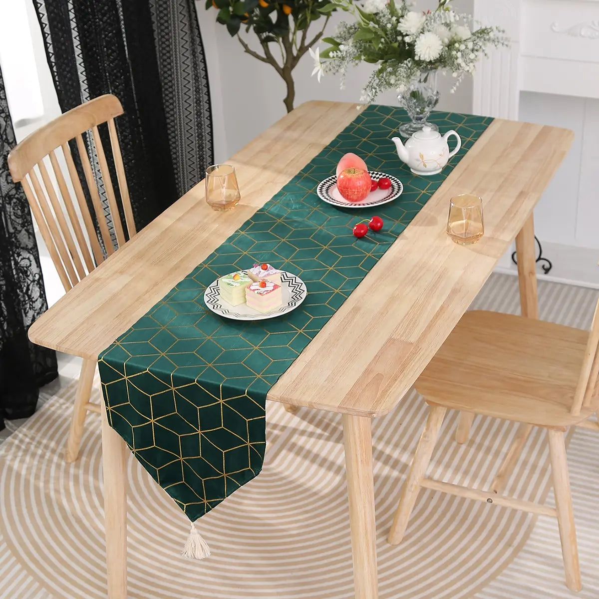 nappe verte géométrique velours moderne élégante polyester 35x150cm 35x180cm 35x220cm dorée motifs or