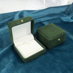 boîtes bijoux cuir blanc classique boutons dorés coffret cadeau emballage bijoux opacité matériauintérieur autres