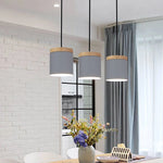 suspension lumineuse moderne minimaliste noir gris blanc matériaux aluminium éclairage led pendentif restaurant cuisine