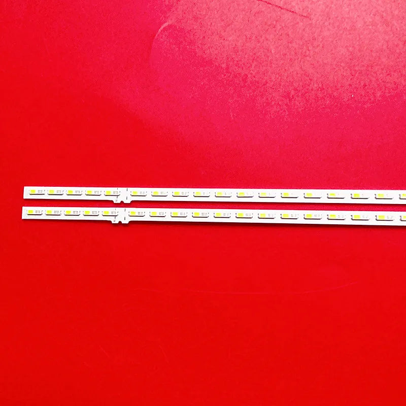 barrette led blanche petite diodes jaunes emballage fragile trois tubes blancs papier jaune