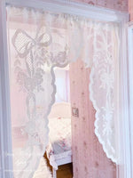 rideau porte dentelle motifs floraux blanc rose shabby chic vintage romantique transparent tringle