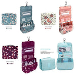 Sac toilette pliable oxford imprimé floral bleu clair motifs blancs roses bleus moderne pratique