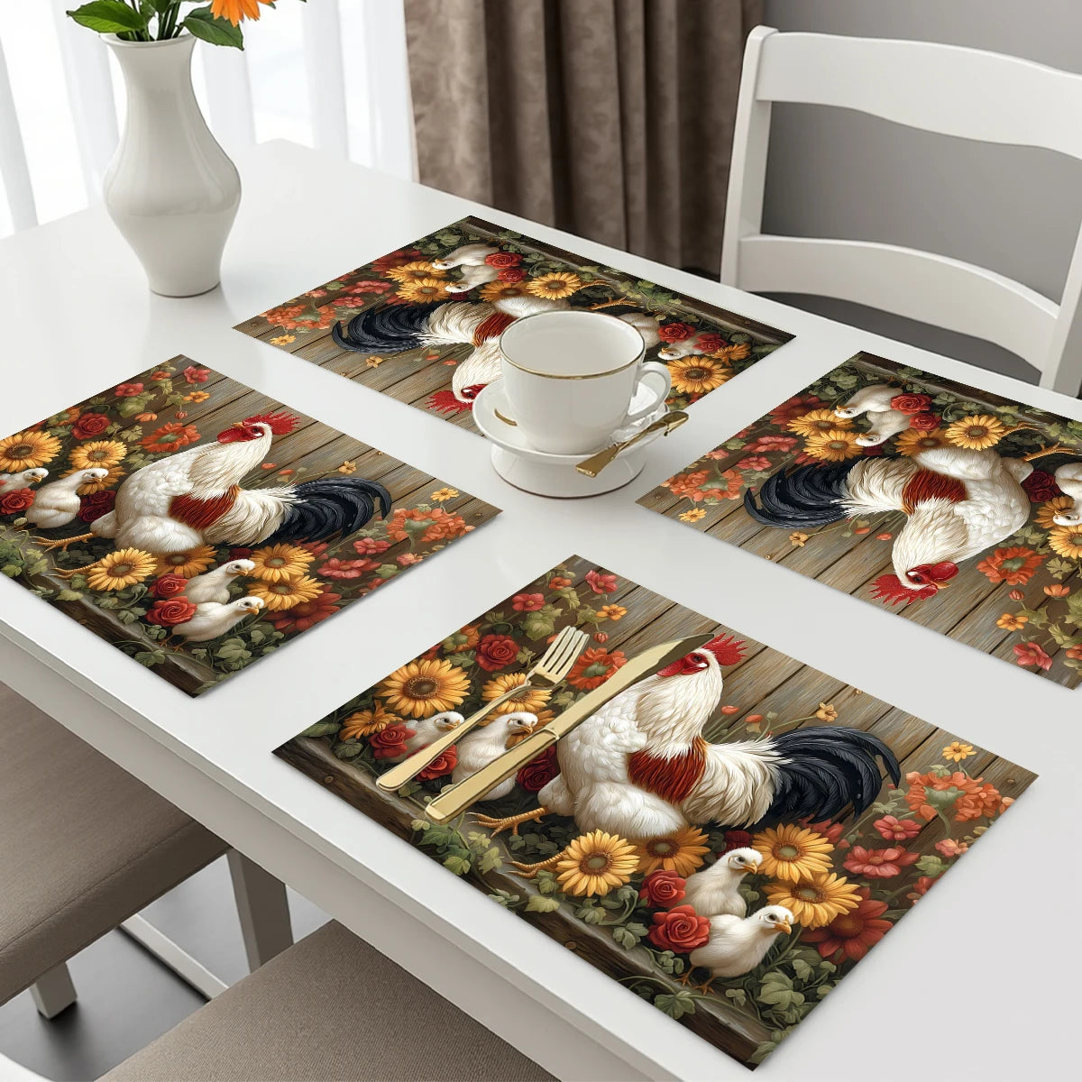 Set de table géométrique grec bleu imperméable dans une salle à manger moderne