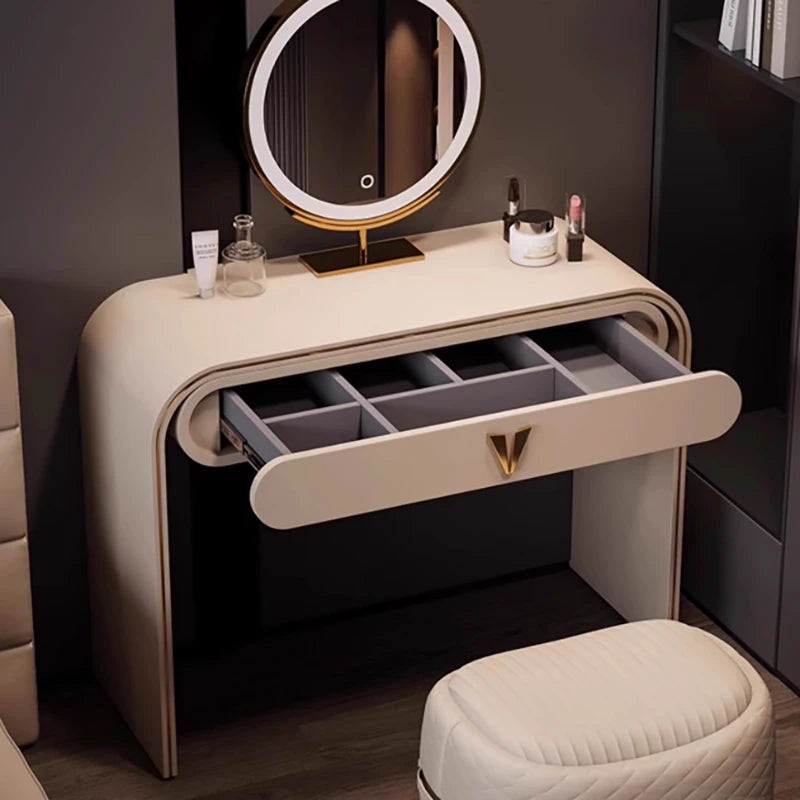 coiffeuse moderne maquillage miroir lumineux tabouret compartiments tiroirs étagère arrière beigeclair minimaliste