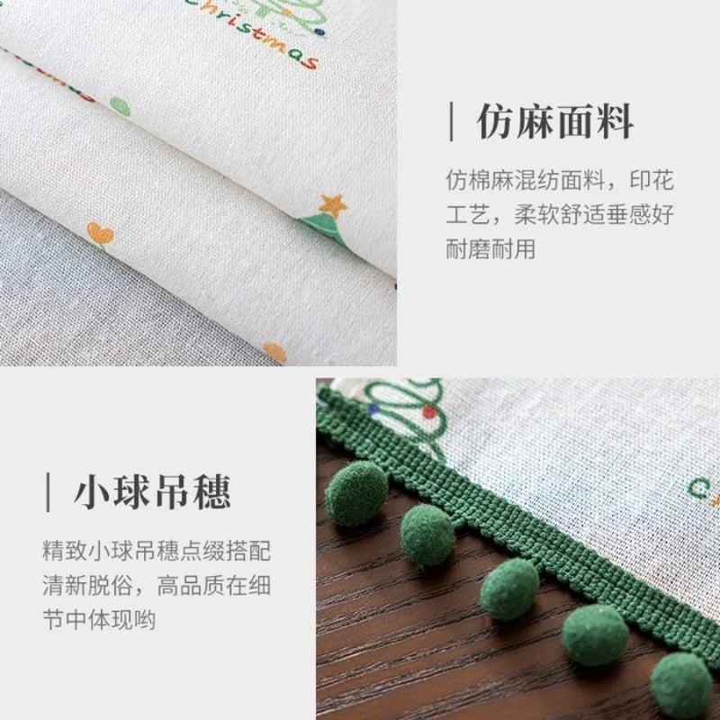 Tissu de coton blanc décoré avec de petits motifs étoilés et fleuris, offrant une texture douce et un style unique.