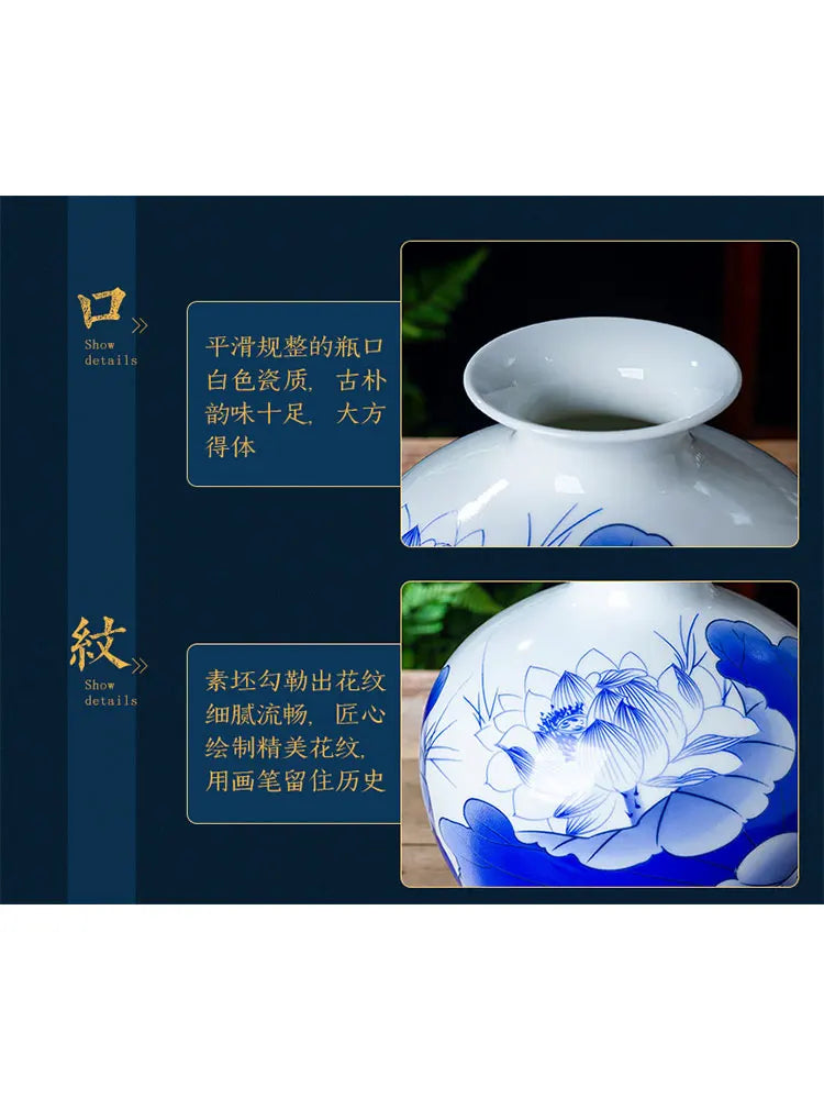Cette image met en valeur une belle poterie de porcelaine décorée d'un motif floral bleu et blanc élégant, avec des détails qui témoignent du savoir-faire et de l'artisanat traditionnel.