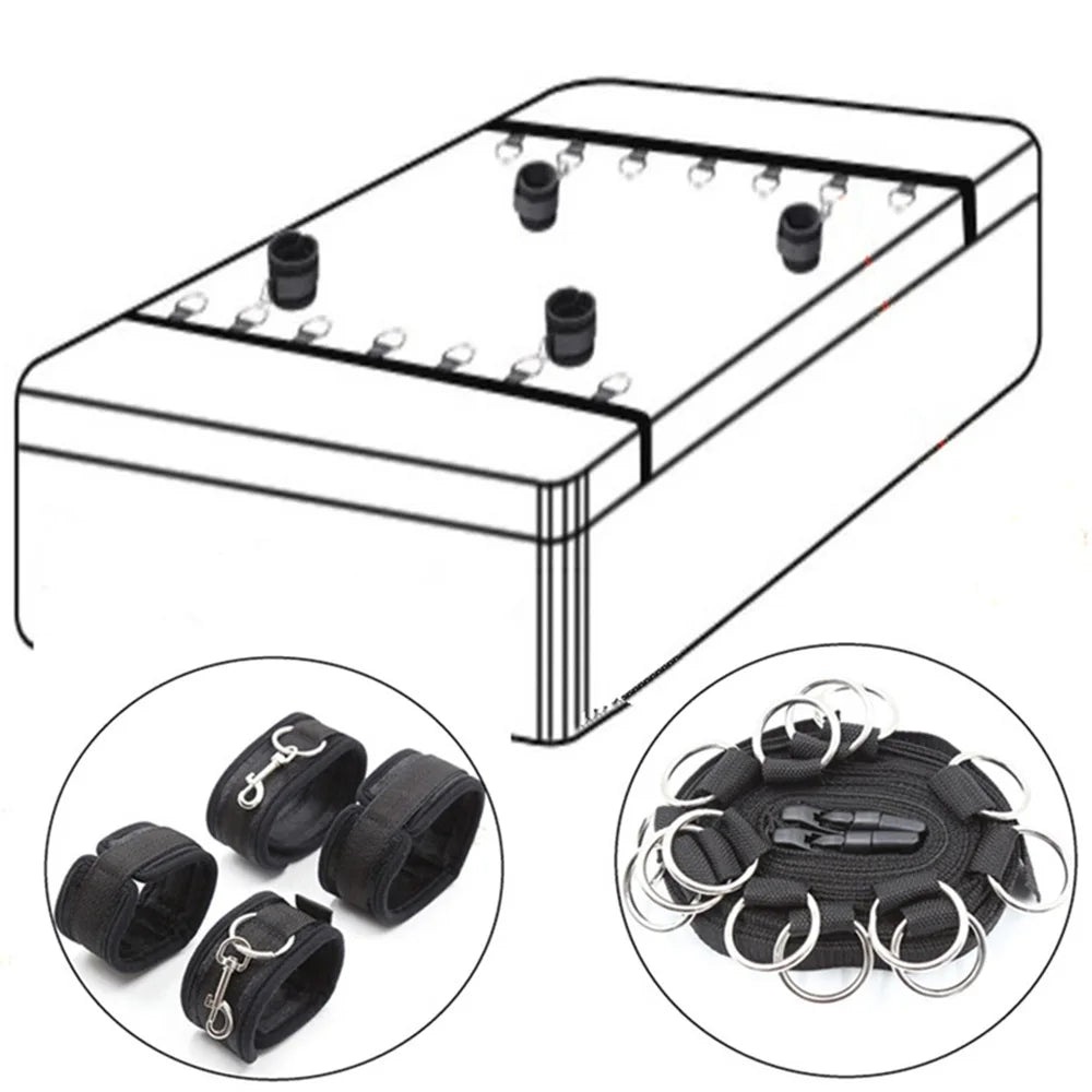 ensemble retenues lit noir tissu texturé bracelets sangles boucles réglables érotique bdsm