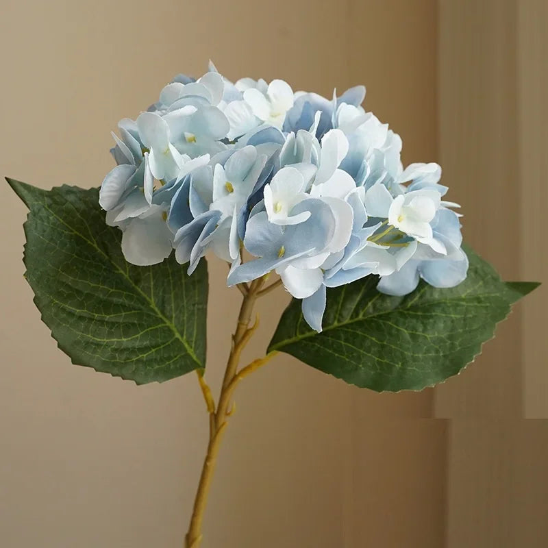 bouquet artificiel hortensia vert clair blanc rose pâle bleu clair moderne minimalisteintérieur decoration