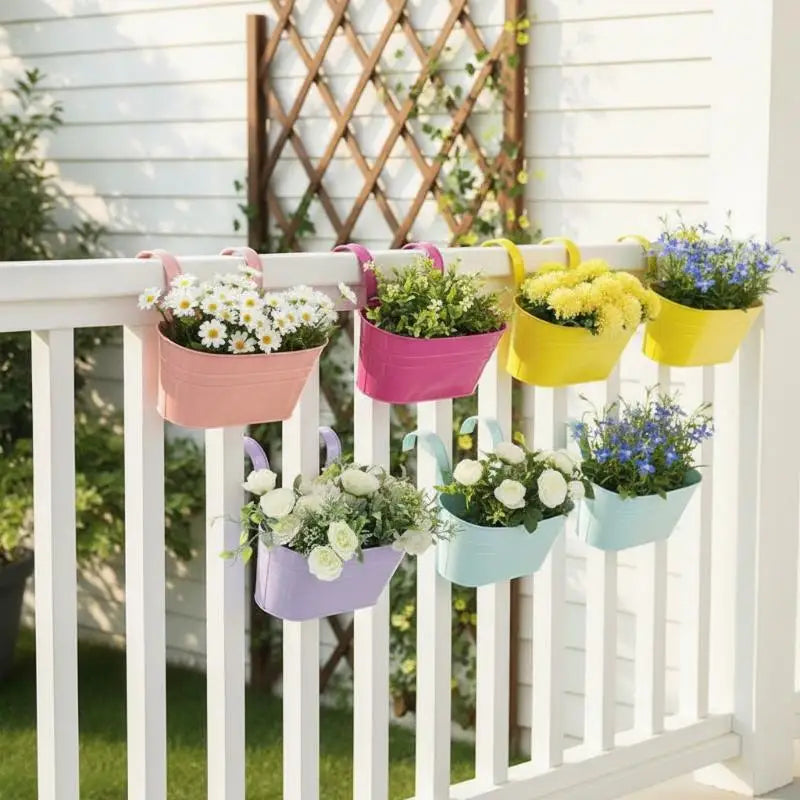 paniers fleurs transparentes modernes rose violet vert rouge yeux clous suspendus extérieur