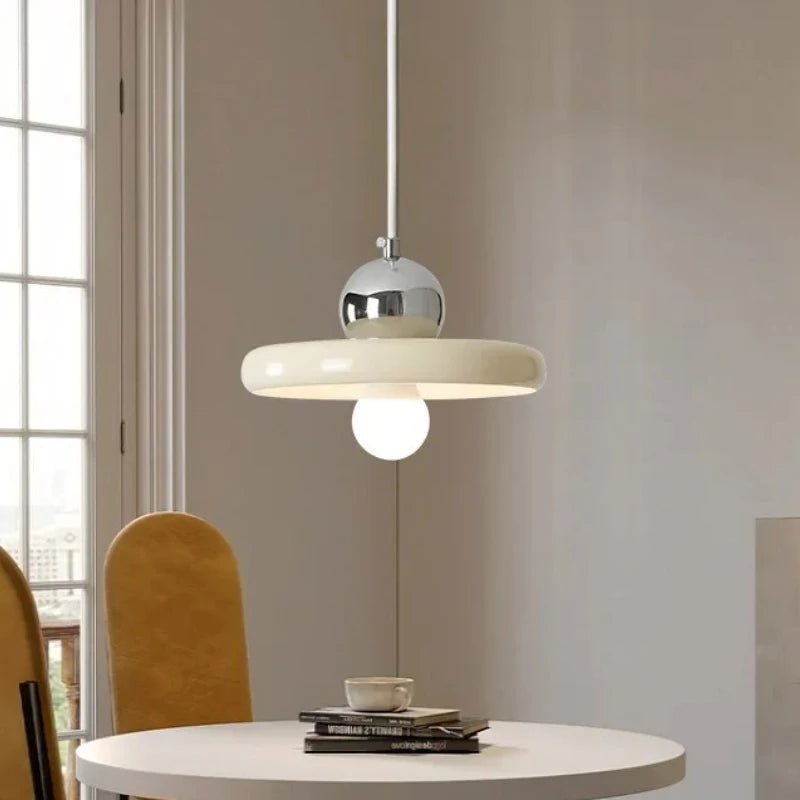 suspension lumineuse moderne blanc ronde pendentif protection ip20 flux lumineux 249 2000 volts 90