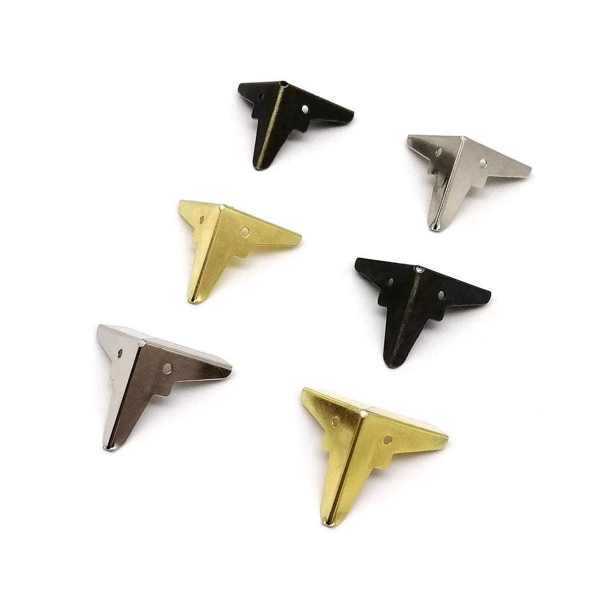 cornières meubles or noir argent vis modernes décoration vintage fixations métal