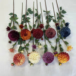 bouquet fleurs artificielles dahlias orange rouge violet intérieur décoration moderne minimaliste