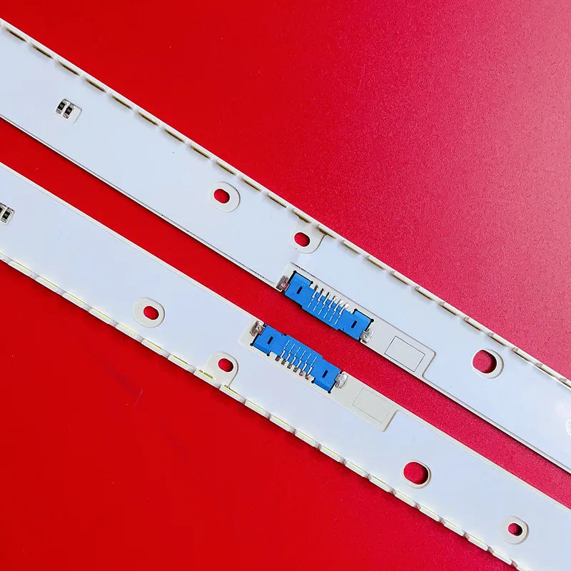 bande led blanc moderne connecteurs électriques fixations téléviseur remplacement blanc lisse opaques