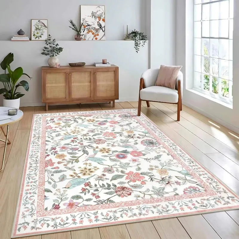 Détail du motif floral du tapis de décoration intérieure