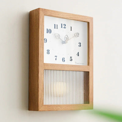 Horloge murale en bois de noyer naturel design feuille minimaliste