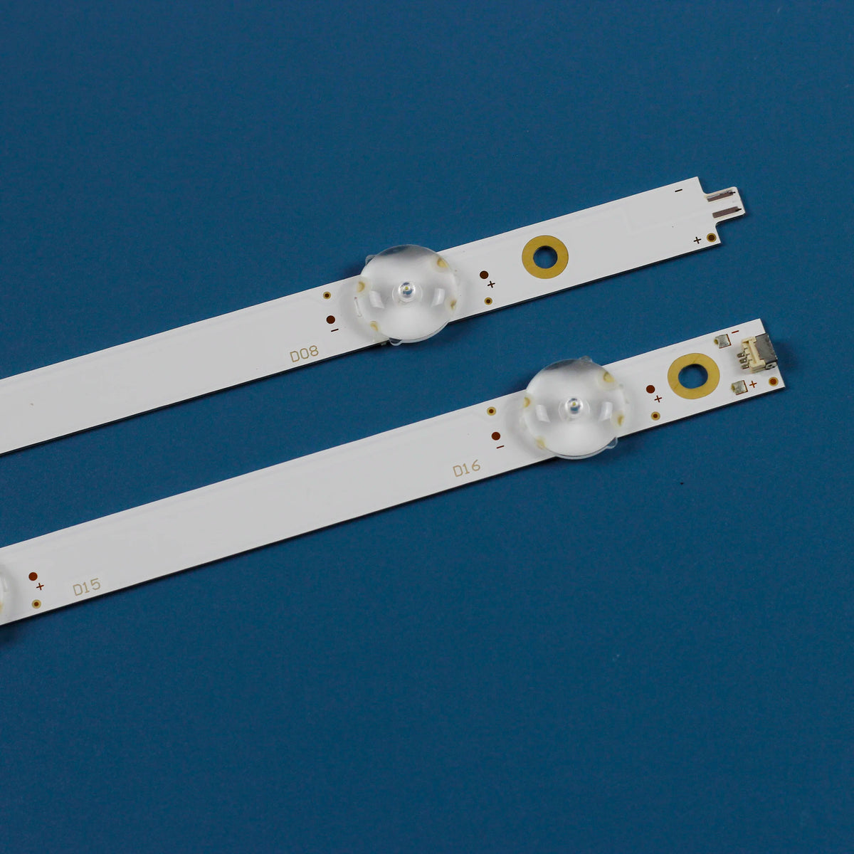 bande lumineuse led blanc moderne connecteurs électriques certifiée qr code numéros série