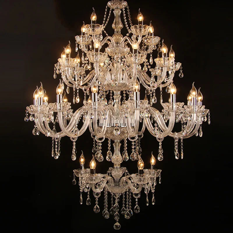 lustre cristal luxe doré suspension salon classique baroque lumière hall villa décoration intérieur