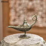 brûle parfum ornement floral oriental intérieur décoration fumée inclusion coussins noirs