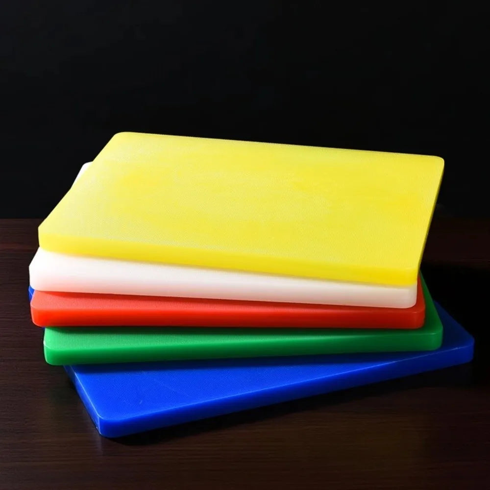 planches découper rectangulaires modernes rouge jaune vert bleu blanc uni opaques support métallique couteau
