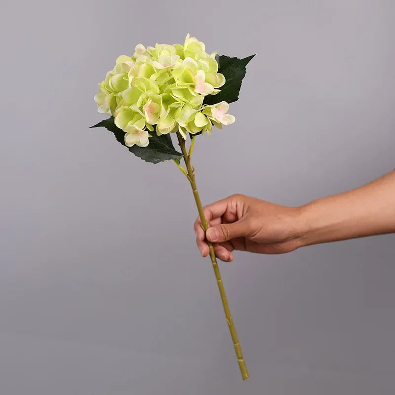 bouquet artificiel fleurs hortensia bleu blanc violet moderne maison mariage