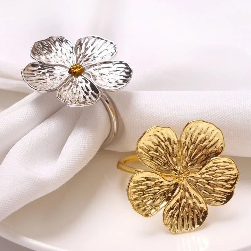 porte serviettes anneau fleur stylisée argent doré blanc élégant moderne ajustable table salle manger