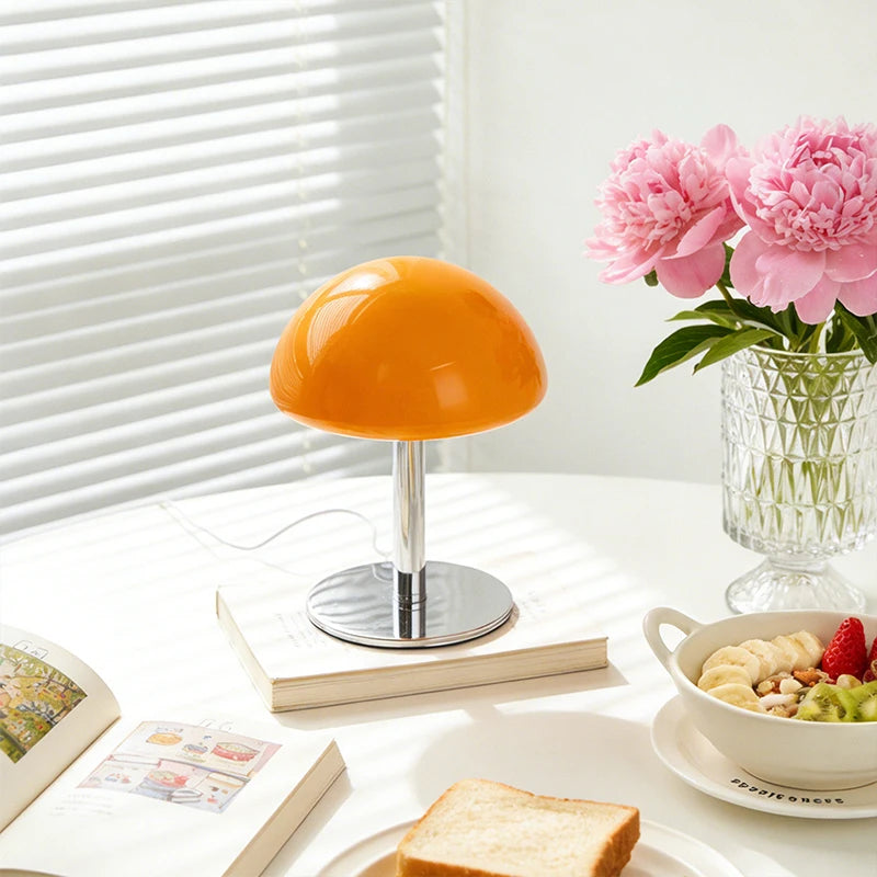 lampe poser moderne jaune blanc contemporain interrupteur tactile verre fer alimentation usb