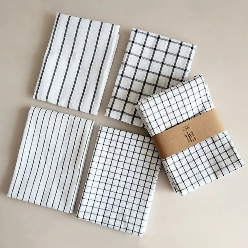 serviettes cuisine coton noir blanc rouge carreaux rayures classiques minimaliste rustic table nettoyage