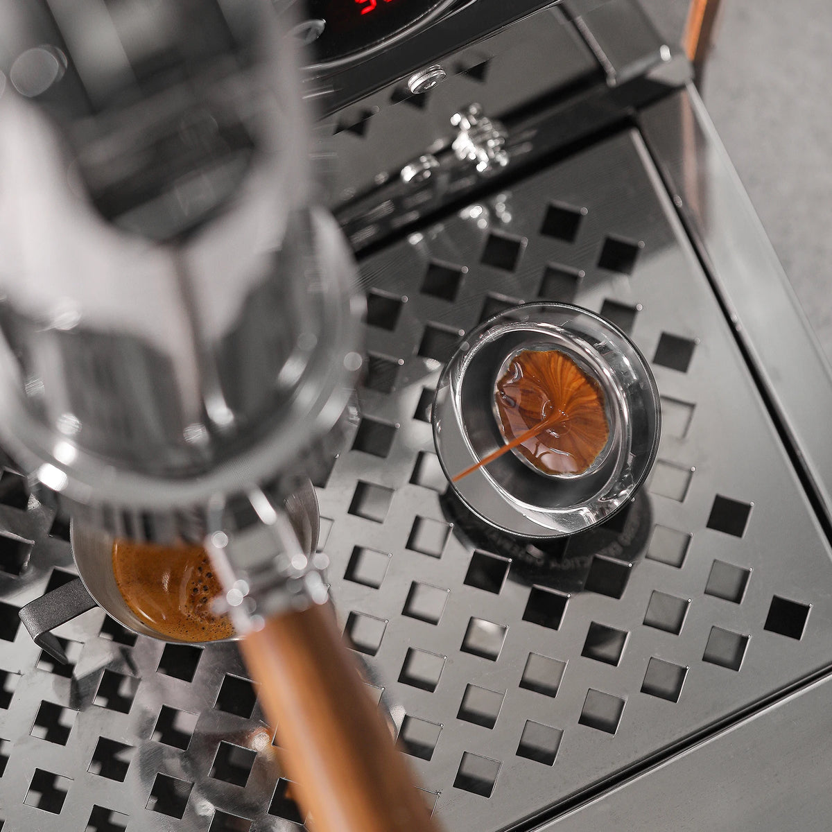 miroir extraction espresso main accessoire cuivre noir moderne réglable observation minimaliste