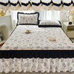Couvre-lit matelassé en dentelle floral sur lit double