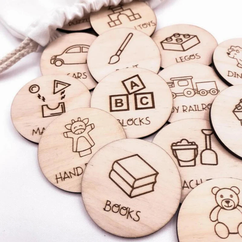 aimants bois naturel gravés jouets lettres symboles éducatifs enfants organisation chambre deco minimaliste