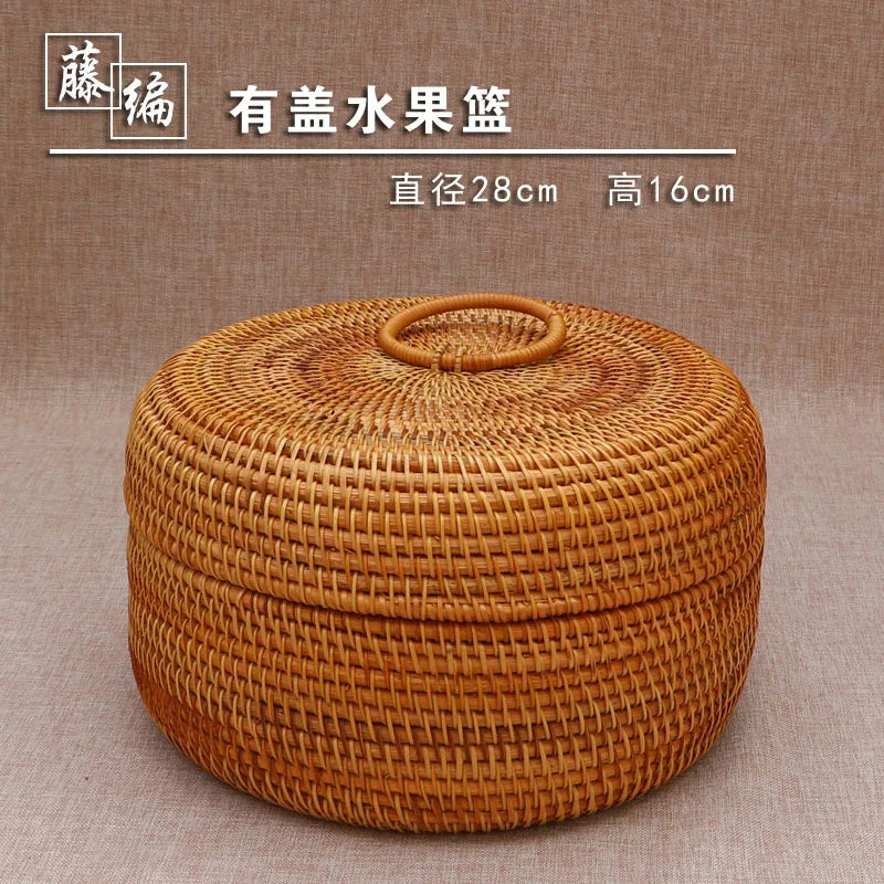paniers rotin tressé marron clair traditionnels rangement présentation maison cuisine