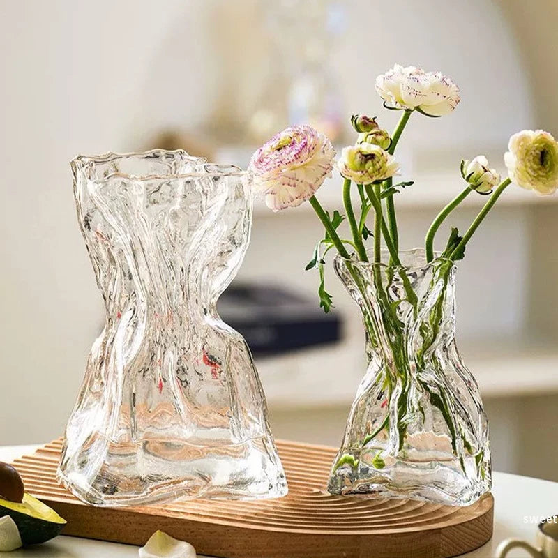 vase transparent verre texturé moderne intérieur décoration florale artificielle minimaliste table accueil