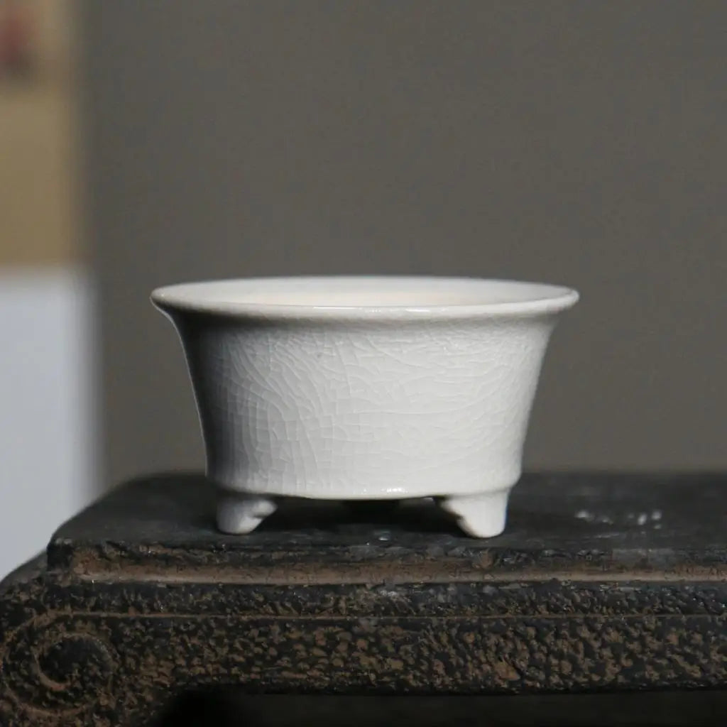 petit cache pot céramique pieds motif paysage plante fleur décoration maison