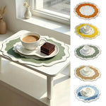 set table vert rustique motifs concentriques bords ondulés infroissable respectueux environnement