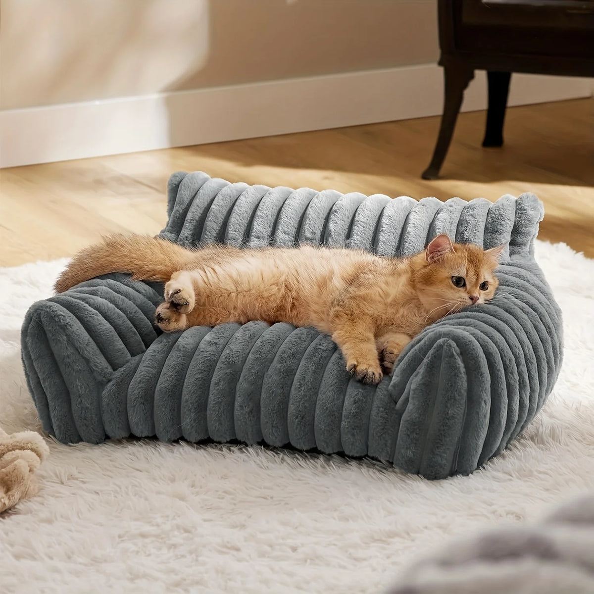 lit chat gris blanc velours rayures moderne confortable