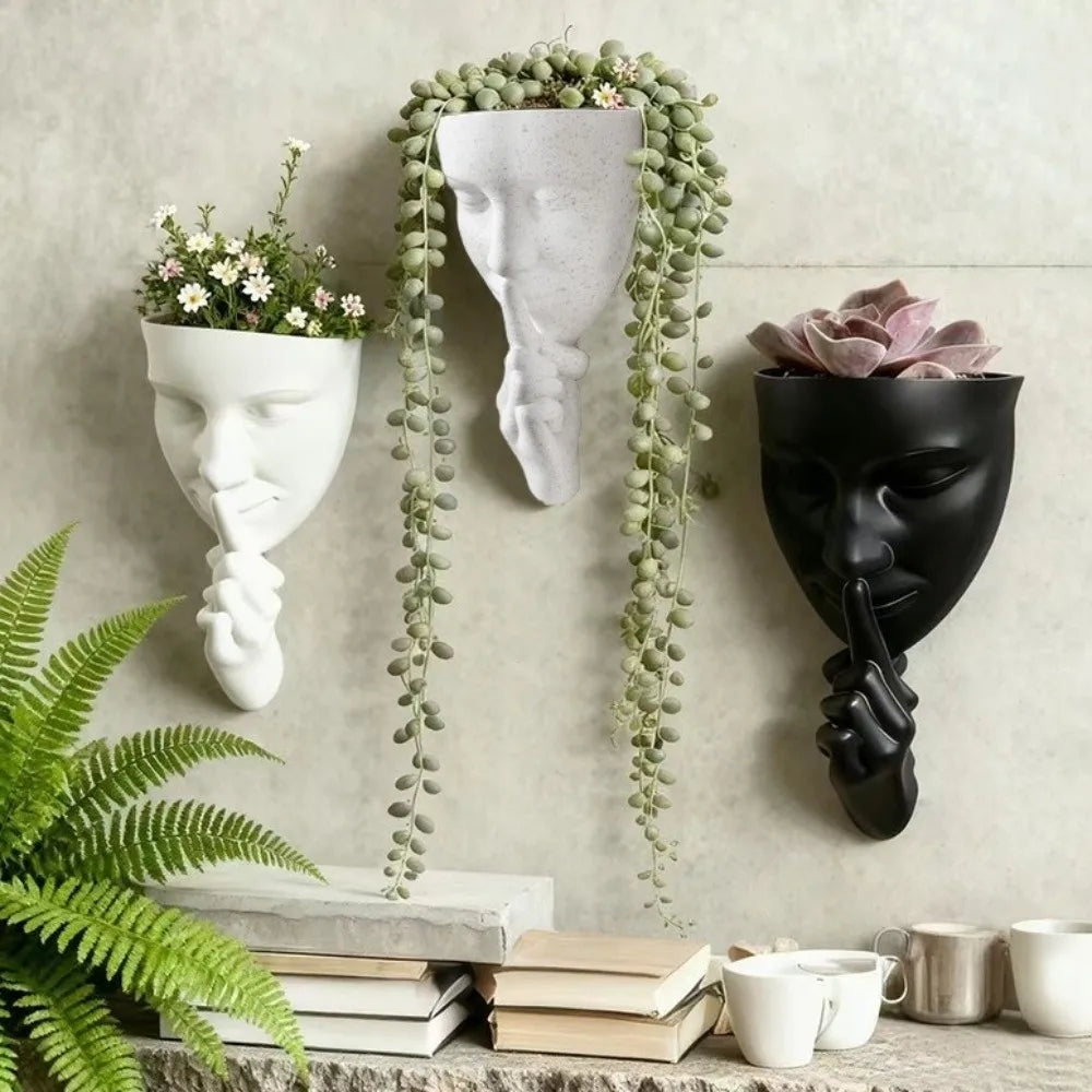 Cache plantes mural masque blanc beige noir texture granuleuse moderne sculptural adhésif succulente