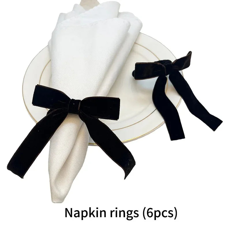 anneaux serviette forme nœud papillon blanc vert rouge bleu satin velours adhésif classique élégant