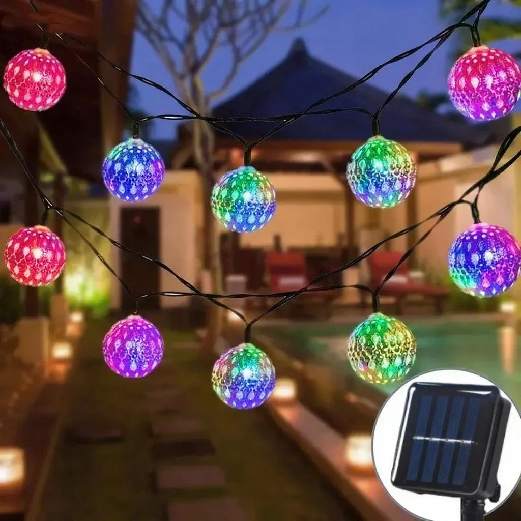 guirlande lumineuse solaire multicolore moderne perforée géométrique extérieure halloween noël festive led contemporaine