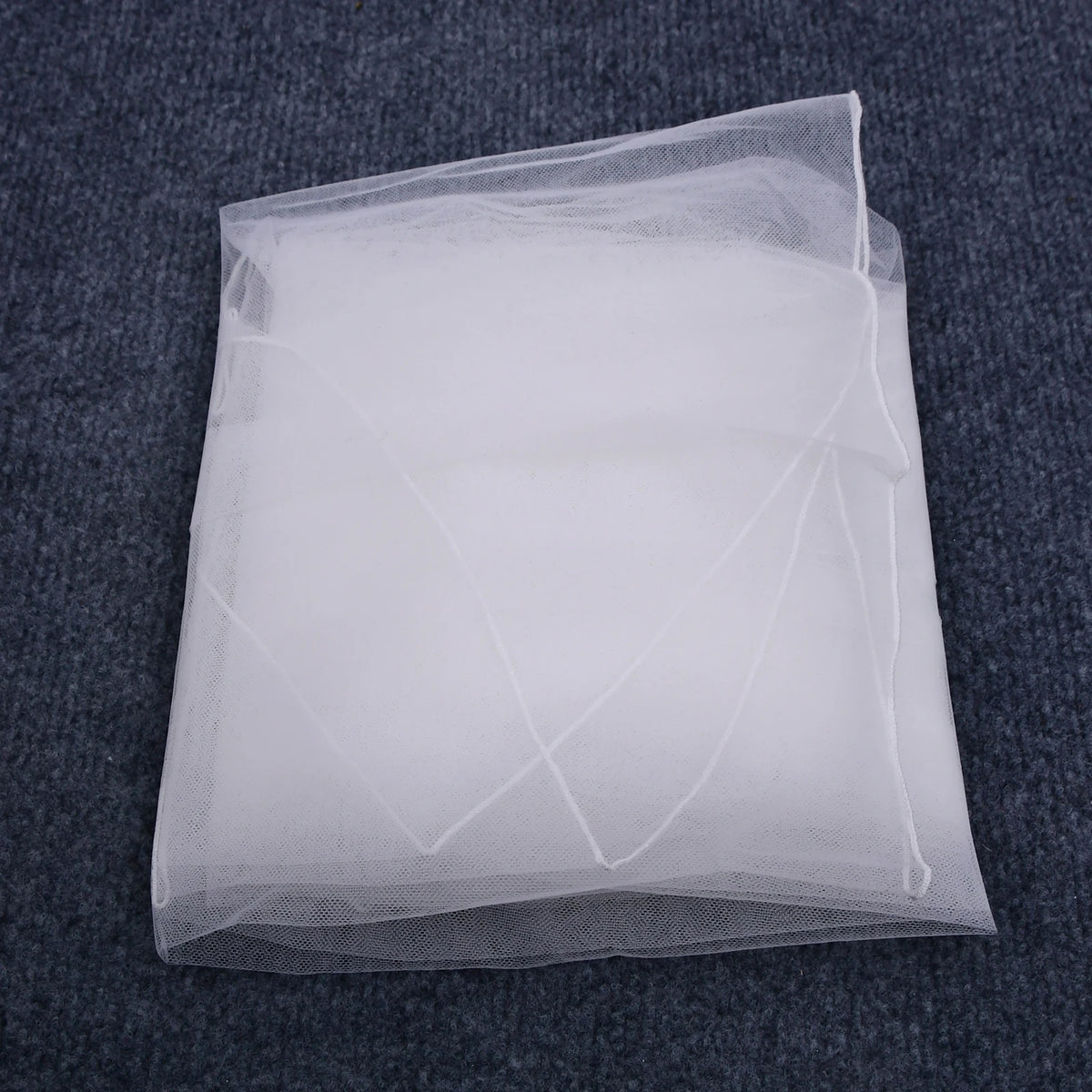 voile mariée blanc classique deux niveaux bordure crayon peigne minimaliste