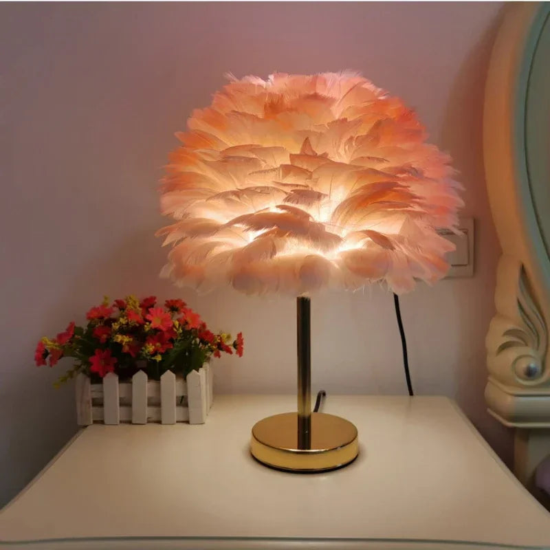 lampe table plumes moderne rose gris blanc décoration bohème éclairage original led certifiée vde